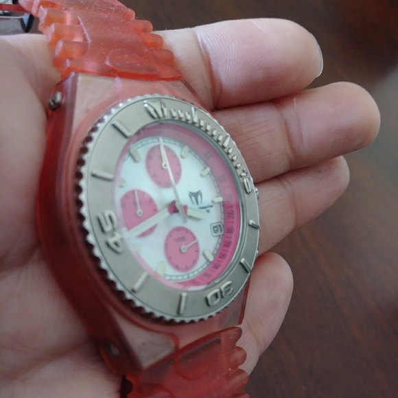 Watch - Picture 3 of 7